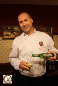 VIP kuchař do domu Martin Bušek a pivo Ferdinad, foto: www.kucharidodomu.cz
