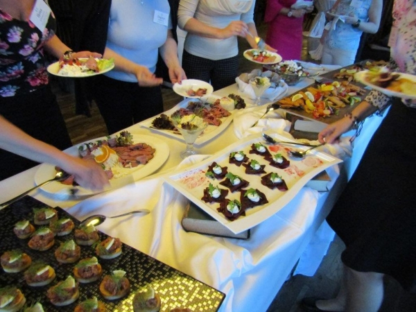 Luxusní rauty: Kuchaři do domu organizují na podnikatelské akce pro klub Empiria 21 výjimečné rauty