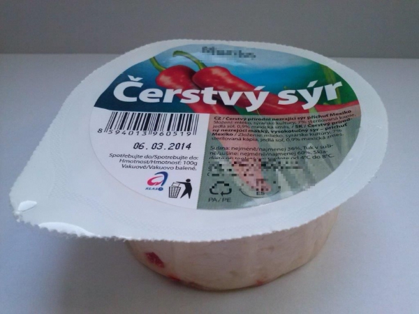 Čerstvý sýr, chilli, foto-www.kucharidodomu.cz