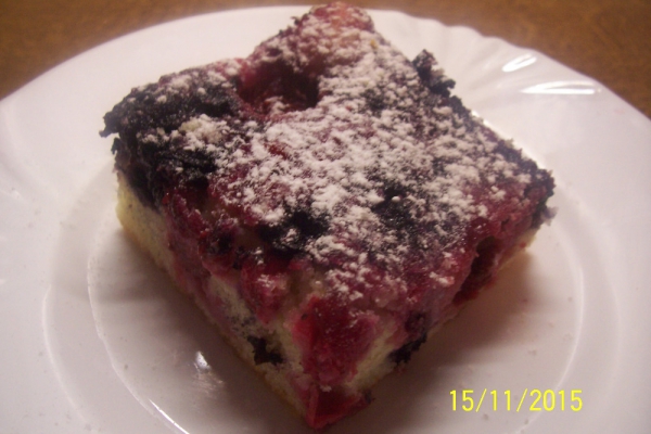 Nadýchaný ovocný koláč 1, Kuchaři do domu, foto: archiv www.kucharidodomu.cz